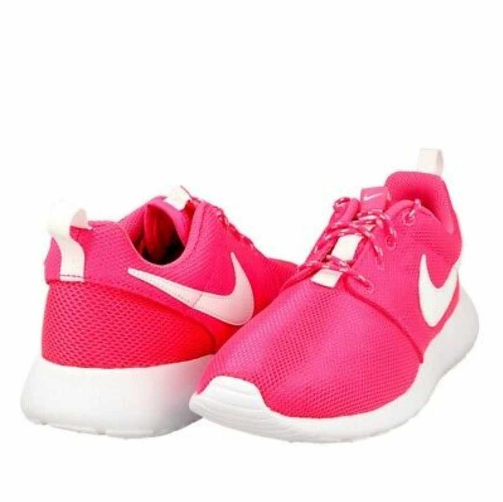 Nike Roshe Runs